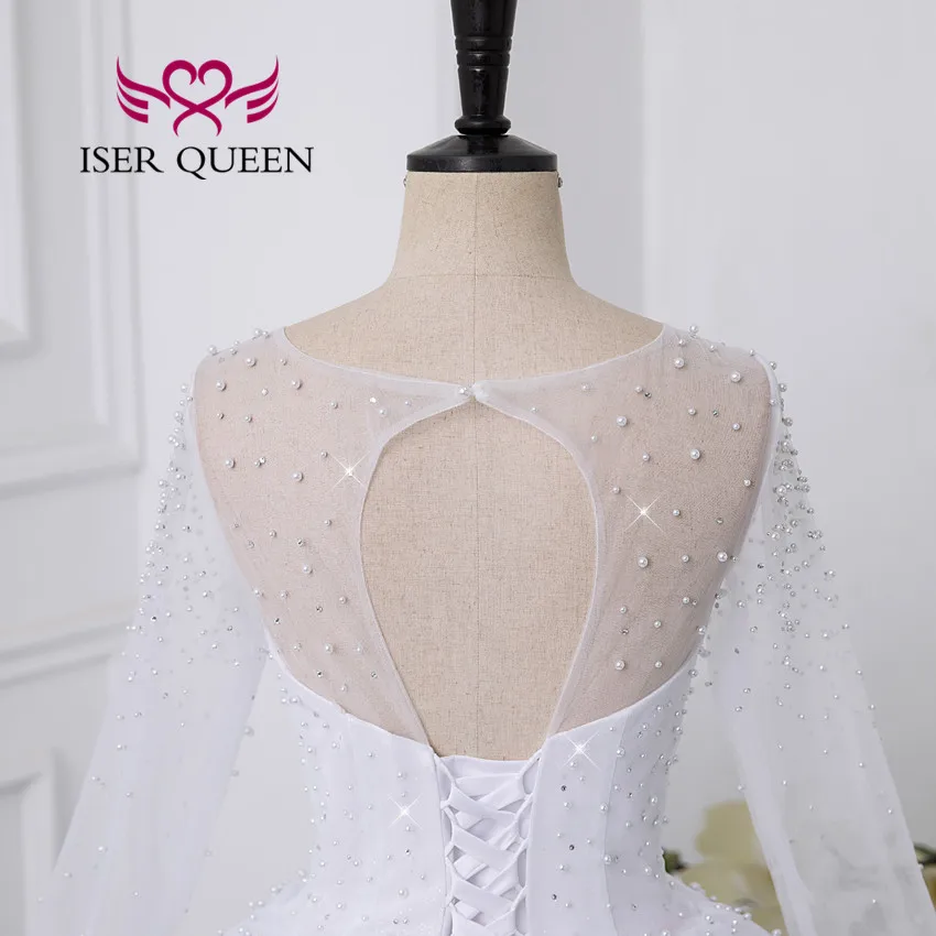 ที่กําหนดเองไข่มุกและคริสตัลประดับด้วยลูกปัดคุณภาพชุดแต่งงาน 2025 ยุโรปแขนยาว Ball Gown ชุดแต่งงานที่หรูหรา WX0328