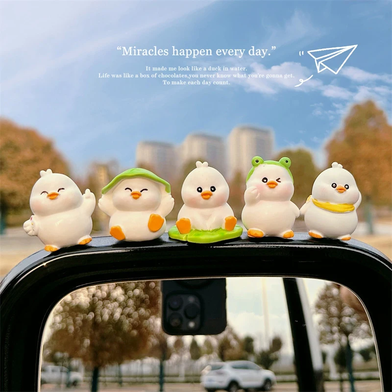 1/2/5PCS Creative Cartoon Figure Mini Duck Model Car Decor Cute Lotus Leaf Duck Car Center Console Ornaments Accessories