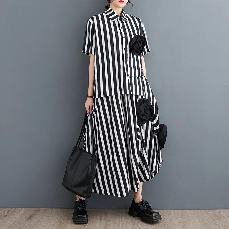 

#2702 Summer Black And White Striped Two Piece Skirt Set Loose Spliced Flower Korean Style Short Sleeve Shirt Two Piece Outfits