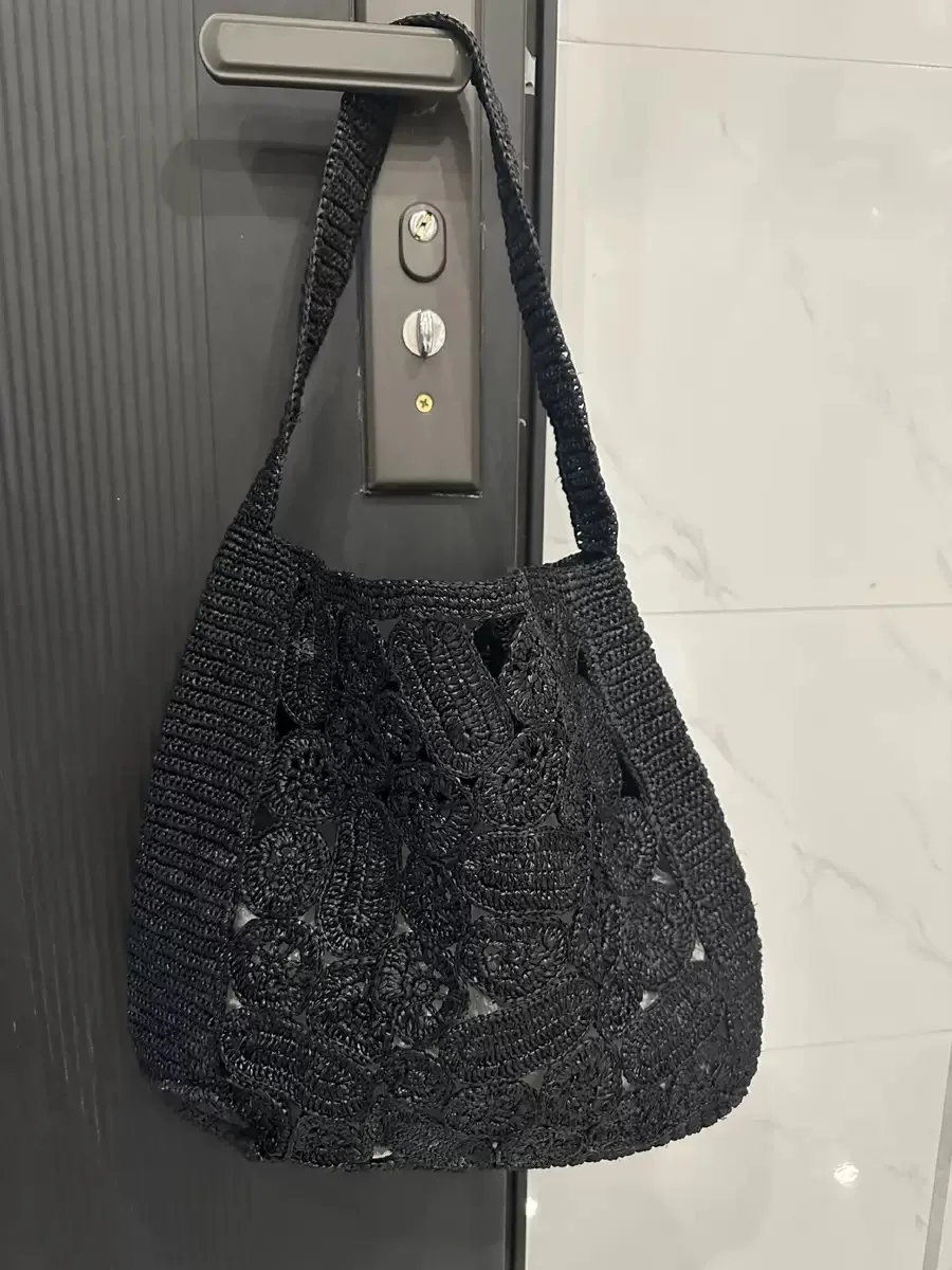 borsa-in-paglia-intrecciata-lafite-unisex-a-forma-di-raviolo-con-tracolla-singola-e-apertura-superiore-borsa-alla-moda-per-uomini-e-donne