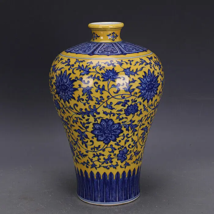 

Chinese Qing Qianlong Blue and White Porcelain 13.2 inch Yellow Glaze Lotus Vase for Decorative Display Collectible Gift