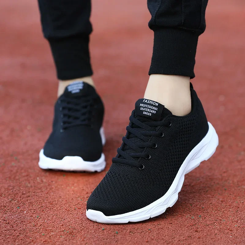 Flying Weaving Four Seasons Running Shoes Women Fashion Lightweight Casual Sneakers Ladies Comfortable Non-Slip Jogging Shoes