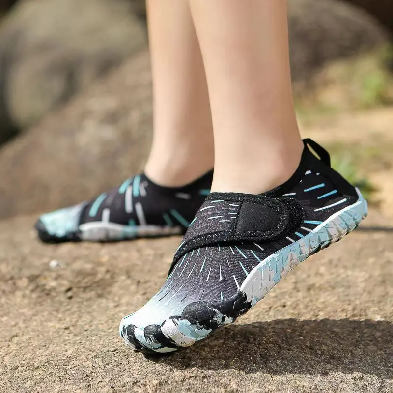 New Children's Summer Mesh Outdoor Beach Shoes Boys And Girls Soft Sole Cut Resistant Quickly Drying Wading Shoes Swimming Shoe