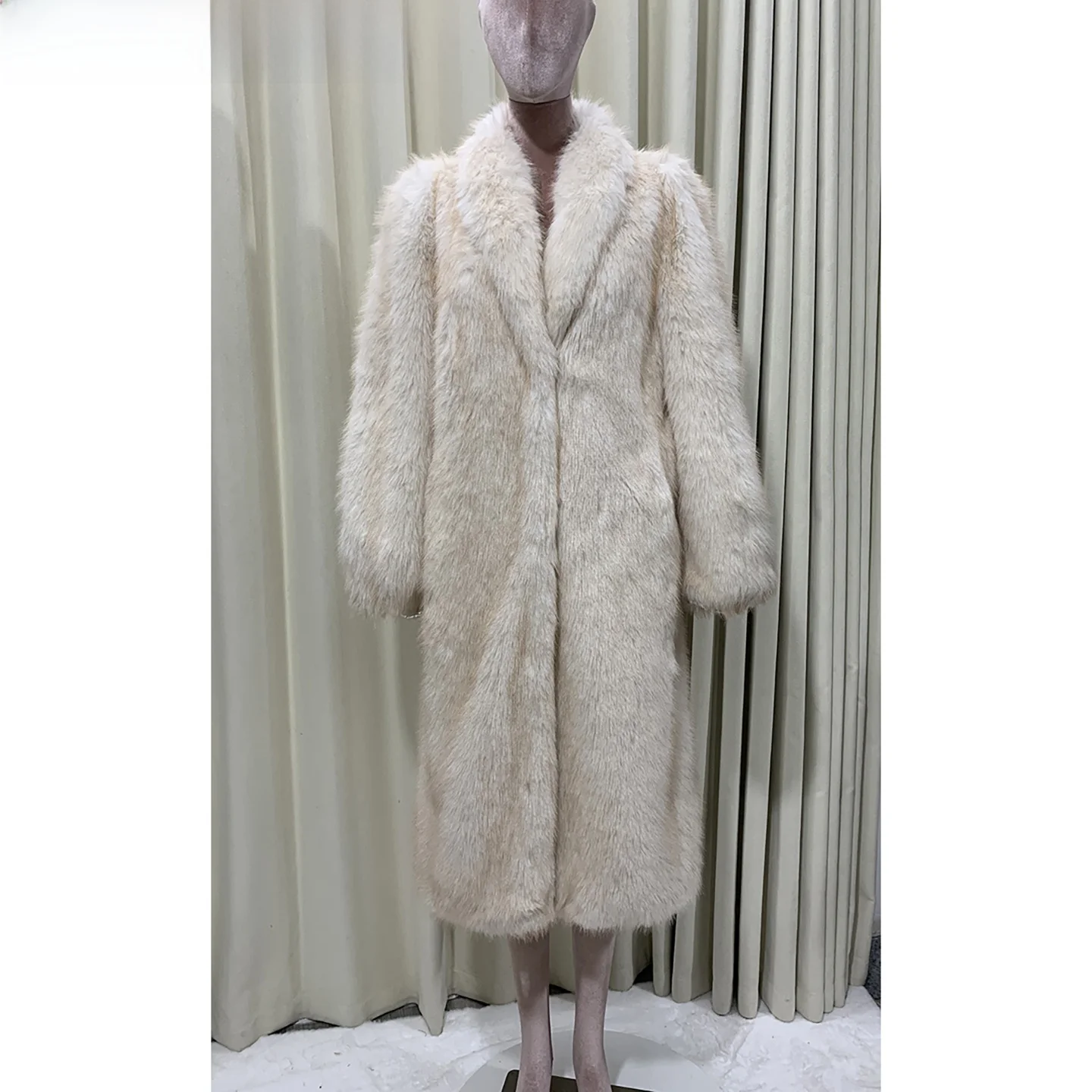 

Nerazzurri Long Length Green Fruit Collar Eco-Friendly Thick Fur Women's Coat Casual Style Full-Sleeve Polyester Lined