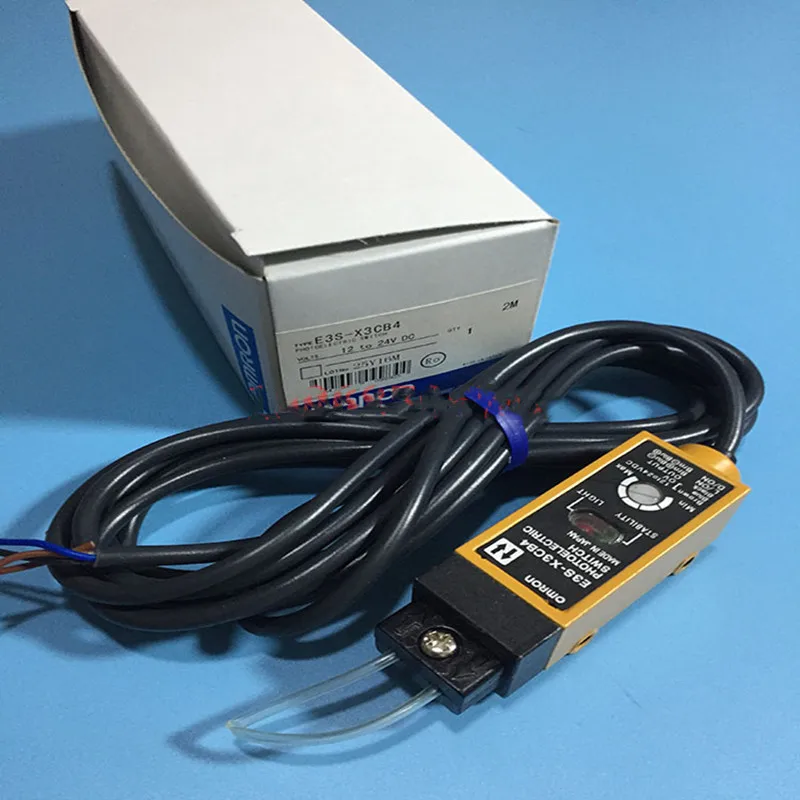 E3S-X3CE4 fiber amplifier E3S-X3CB4 sensor E3S-CL1 photoelectric switch CD12 photoelectric sensor