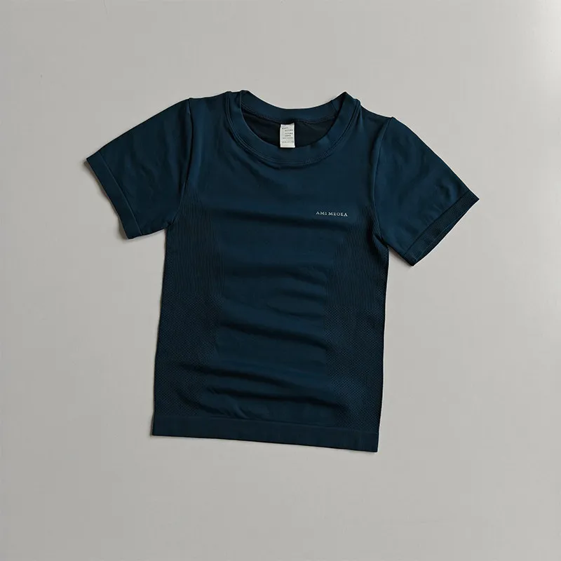 Dünne Sport-Kurzarm-T-Shirts Schlankmachende Schnelltrocknende Fitnesskleidung Elastisches Enganliegendes Atmungsaktives Yoga-Oberteil für Damen – Detail 9