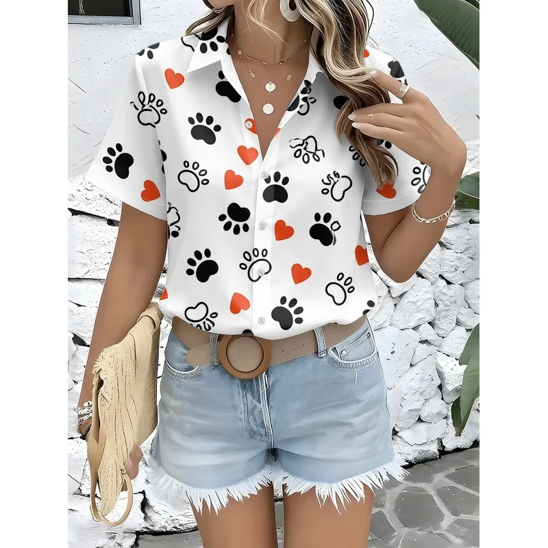 Camisa Casual de Manga Corta para Mujer con Botones, Estampado de Huellas de Patas en Blanco y Negro, Patrones de Corazones Rojos, Lavable a Máquina, Top Moderno