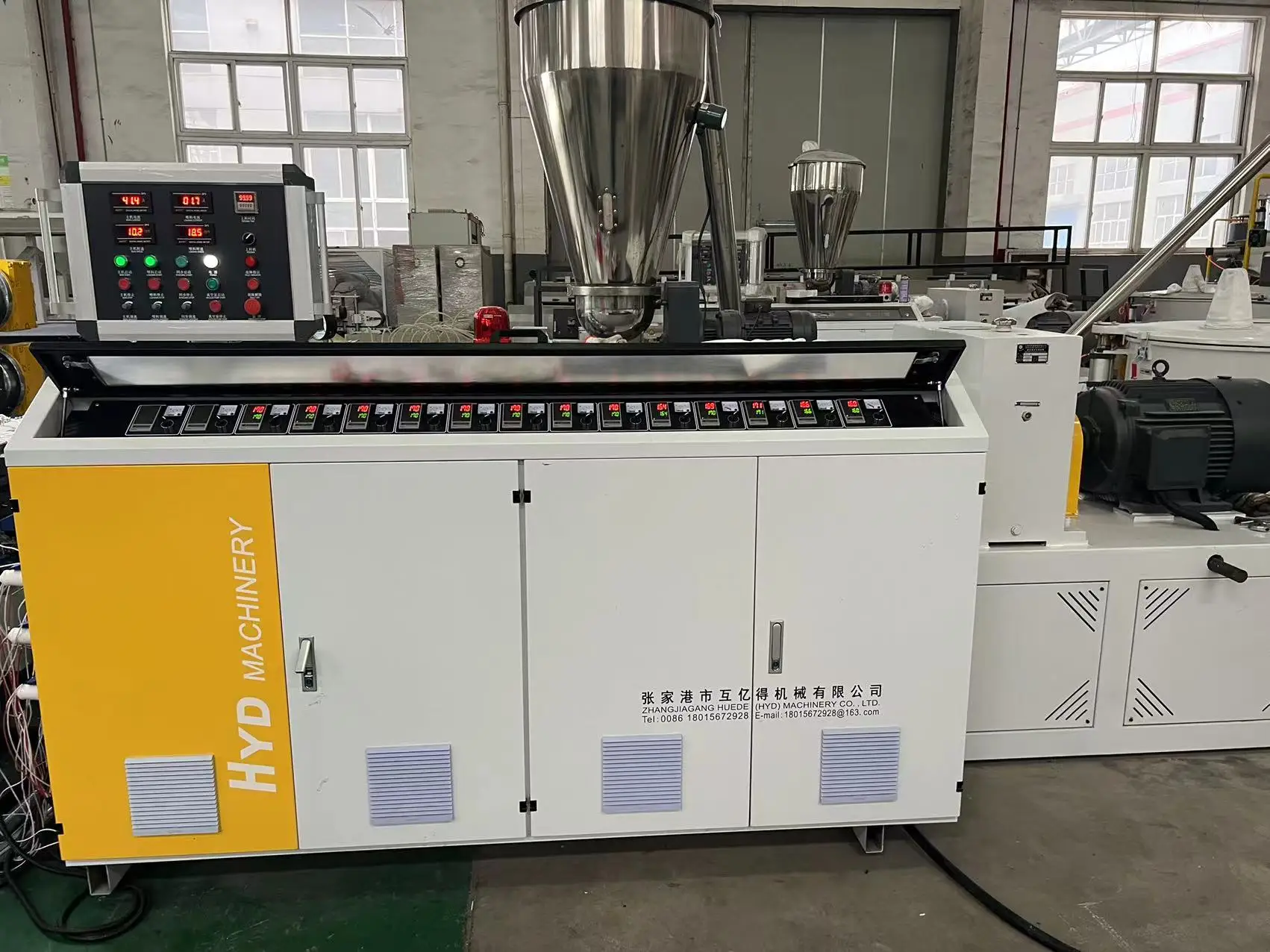 Plastic Granule Extruder Single Double Screw Extruder  Pe Abs Pvc Pc Pmma Soft Transparent Extrusion Machine