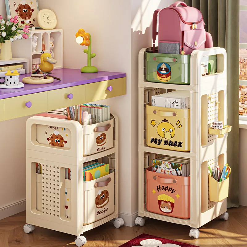 Snack di cartoni animati, articoli vari, libri, scatole portaoggetti, manufatti scolastici, carrelli, scaffali per dormitori per studenti