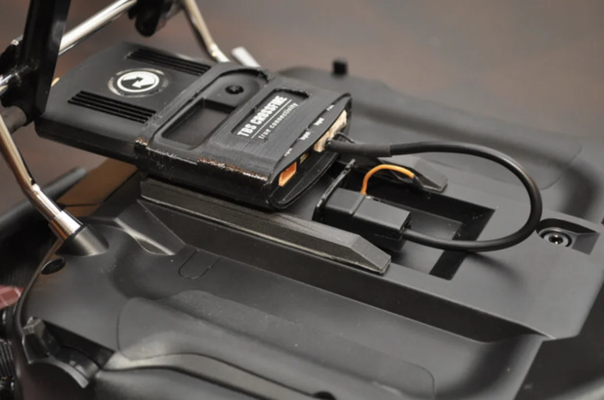 كابل استبدال منفذ تدريب الأسلاك TBS CROSSFIRE FUTABA #1