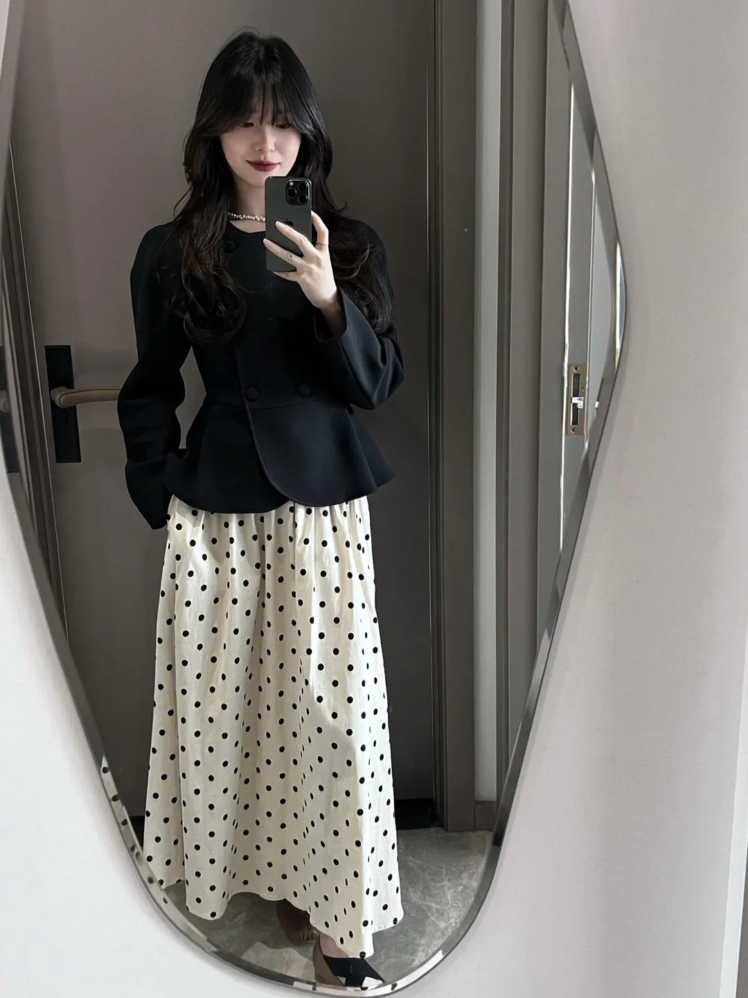 

Hebe Style Black Slimming Long Sleeve Coat And Polka Dot Skirt Women's Spring Fashion Two-Piece Set High Waist Polyester...