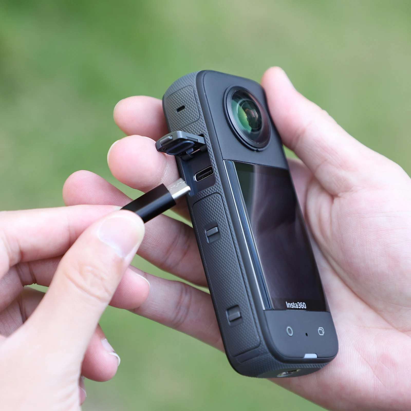 Sunnylife 1.5M Lavalier Microp - огляд і ціна Insta360 Camera X4