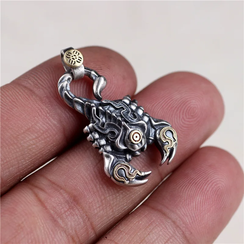 

Creative Design 925 Silver Necklace for Mens Unique Design Domineering Pendant Scorpion Hip Hop Retro Charming Jewelry