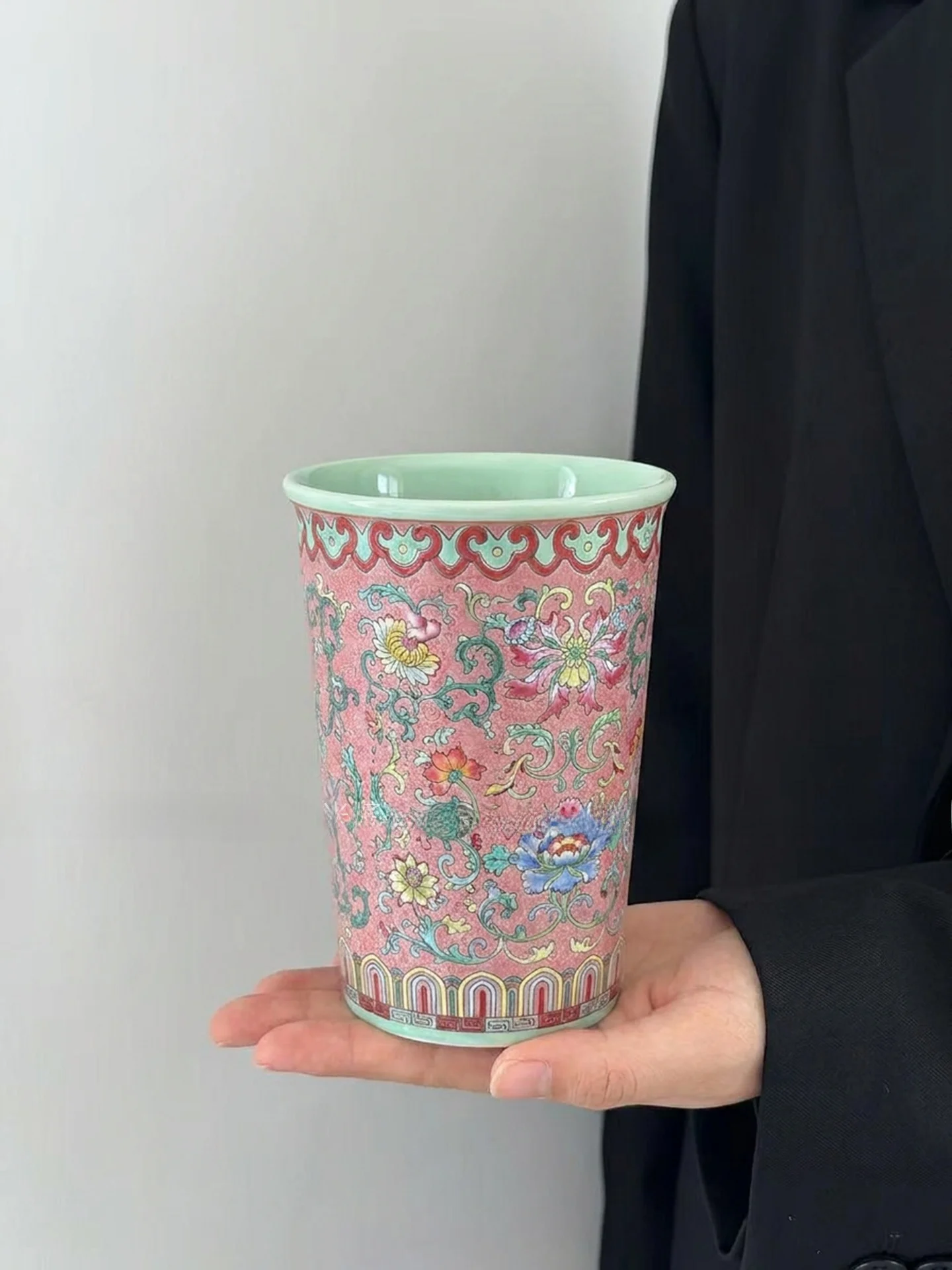 Elegant Ceramic Enamel Cup Orange Yellow Spring Meeting Handheld Cup High Aesthetic Value Ceramic Water Cup Gift