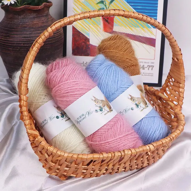 75 g Eichhörnchen-Flufffaden, Mohair, mitteldick und glänzend, Seidenfaden, handgefertigt, DIY, gewebter Schal, Häkelmütze, Jacke