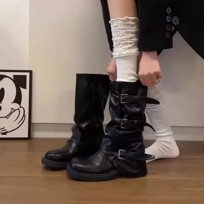 

2025 New Elegant and Fashionable Round Toe Women Boots Fashion Flat Sole Mid Calf Autumn Design Patent Leather Women Boots