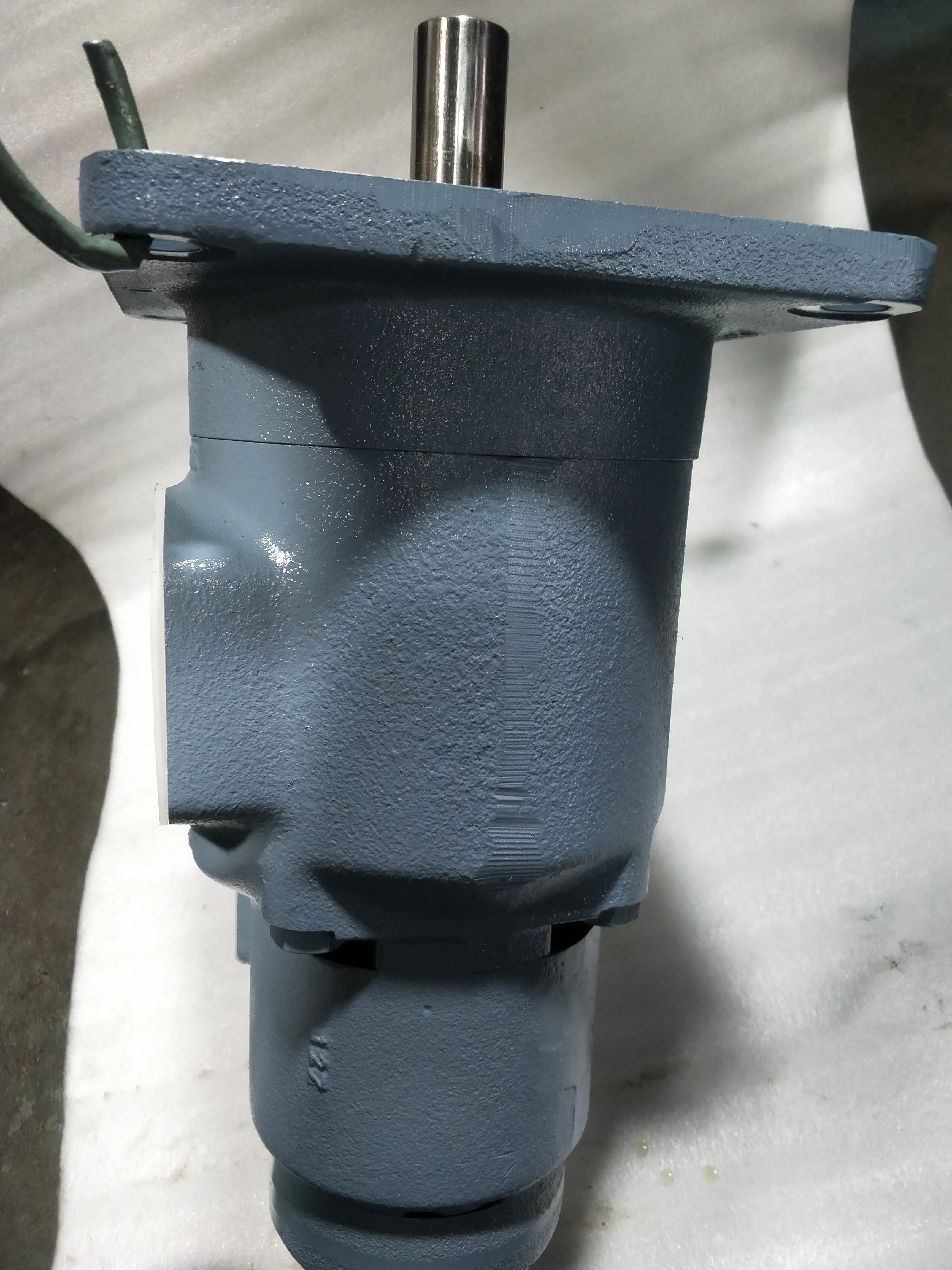 SQP421-50-17-8-86 BBB-18-S111 Hydraulic Pump SQP321 SQP421 SQP21 SQP31 SQP41 SQP32 Fixed Displacement Vane Pump
