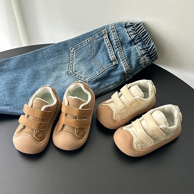 

Baby Walking Shoes Double Hook&loop Toddler Casual Shoes Toes Capped 2026 Brand New Boys Girls Flat Shoes Soft Bottom Trendy
