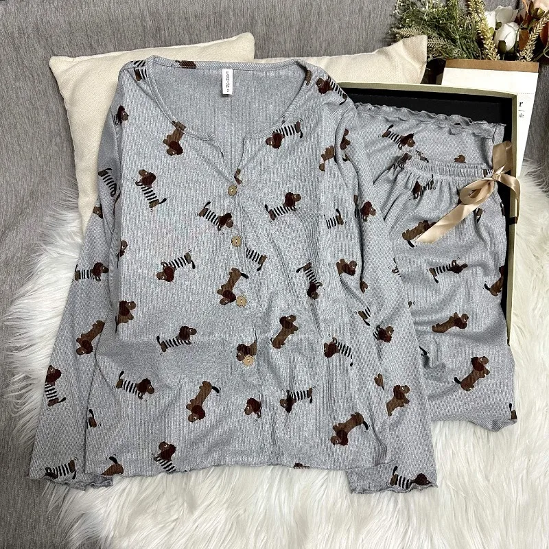 

Комплект из 2 предметов: женская пижама с V-образным вырезом и длинными рукавами, новинка весны 2026, с принтом щенков, милый повседневный комплект для сна и дома