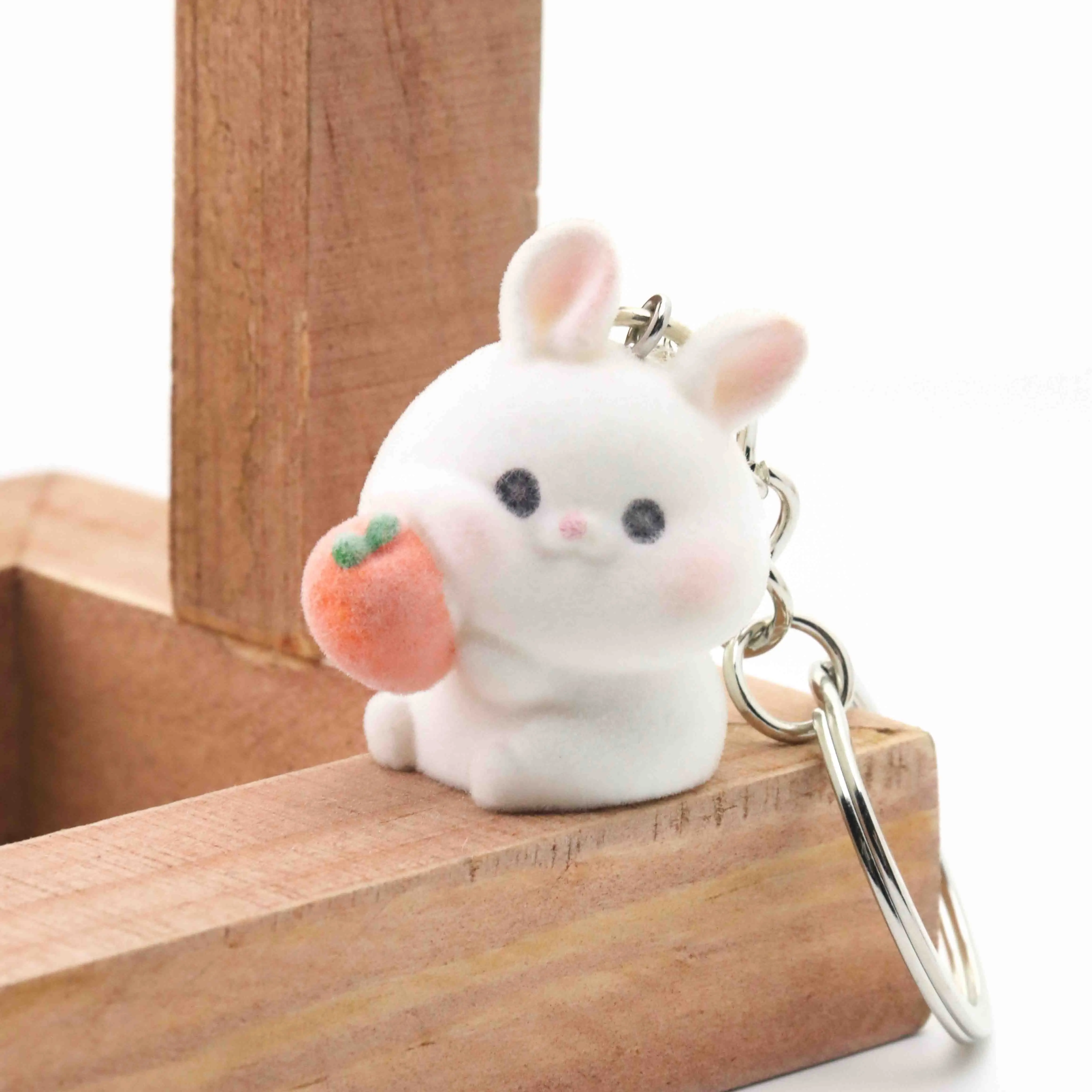 

1pcs Flocking Resin Charms Cute Rabbit Handmade Keychain for Jewelry Making Luggage Car Decoration Jewelry Ornaments