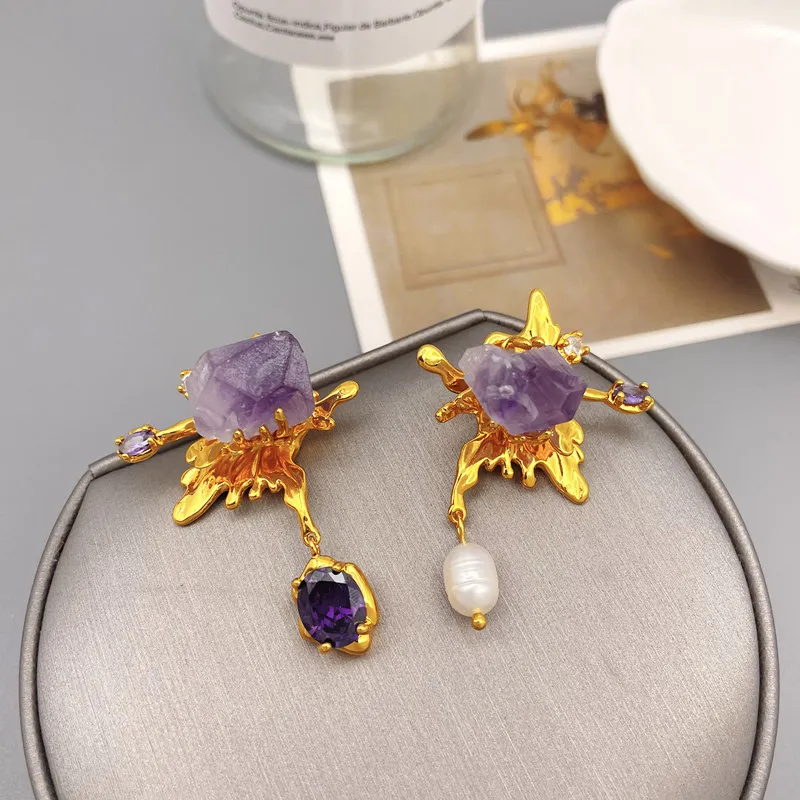 Retro Asymmetrical Ab Natural Pearly Amethyst Golden Butterfly Earrings For Women Luxury Brass Plating 18k Gold Jewelry