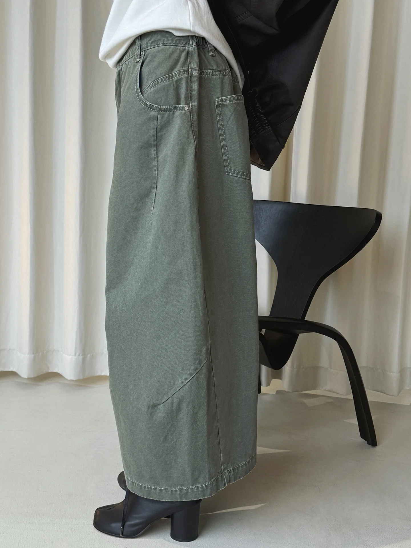 Début du printemps nouveau style de vêtements de travail coréen taille semi-élastique lanterne pantalons décontractés pantalons amples à jambes larges pour les femmes