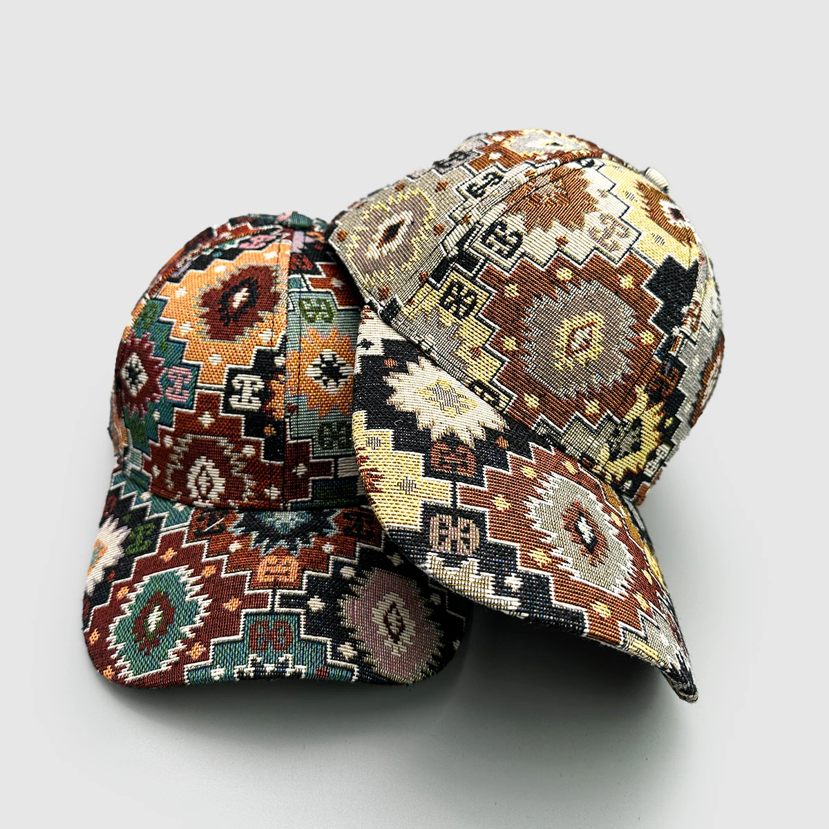 NewUnisex العرقية نمط الرجعية الكتابة على الجدران قبعات البيسبول تنفس تنوعا عارضة الأزياء في الهواء الطلق ظلة الشخصية بلغت ذروتها قبعات