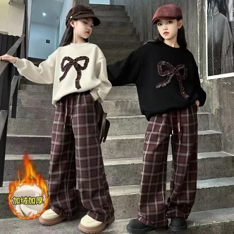 

Girls' Autumn Winter Outfit New Style Big Kids Fleece Lined Thickened Stylish Plaid Pants Girls Two-Piece Set Trendy