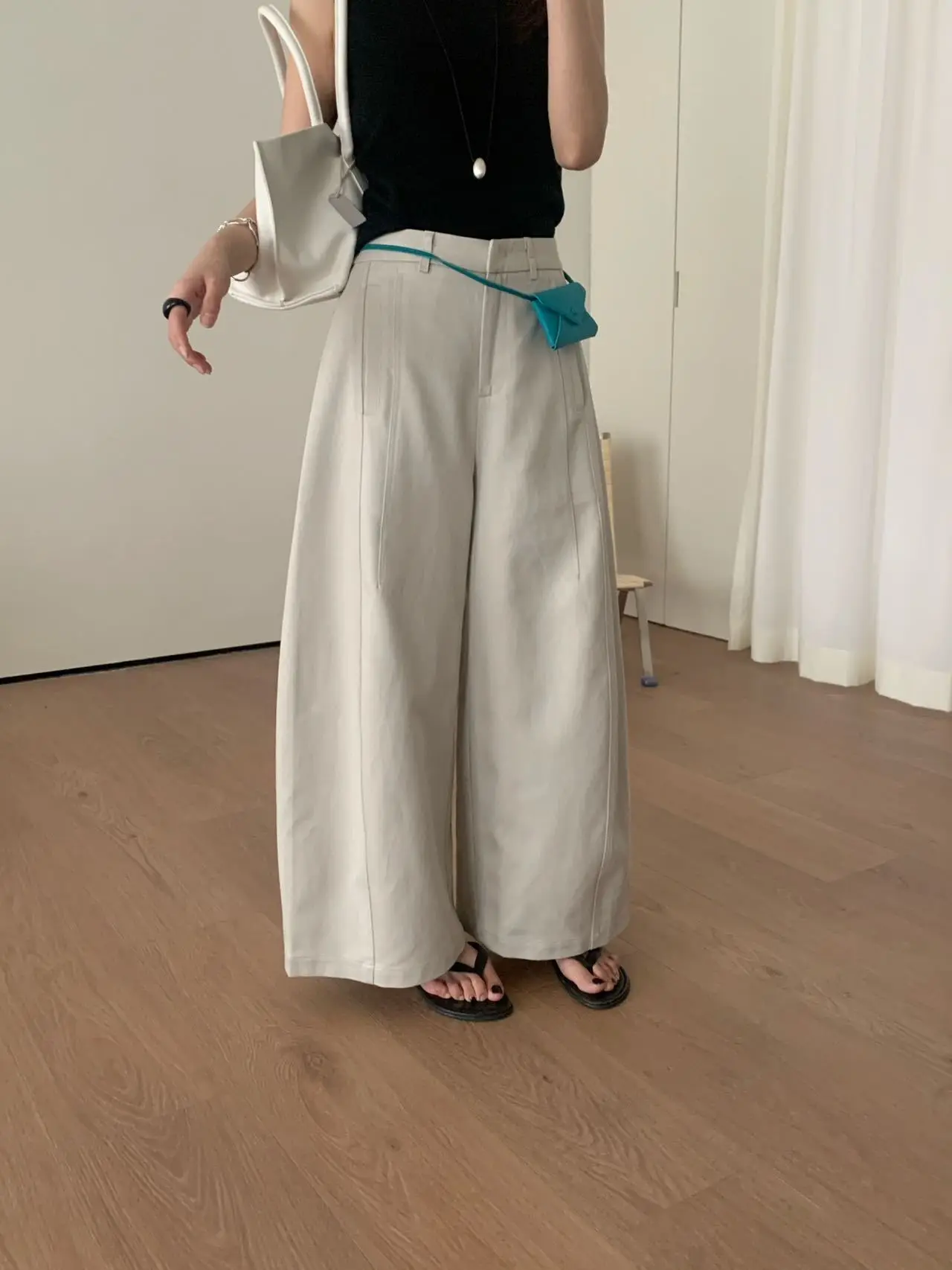

Брюки Lilian с высокой талией, прямые, однотонные, повседневные, свободного кроя, удобные, для весеннего гардероба, для поездок на работу