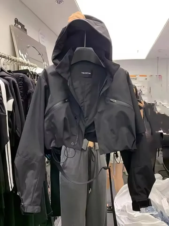 

Pop Fashion Short Hooded Jacket 2025 New Spring Black Loose Motorcycle Coats Female Street Windbreak Short Basic Coat