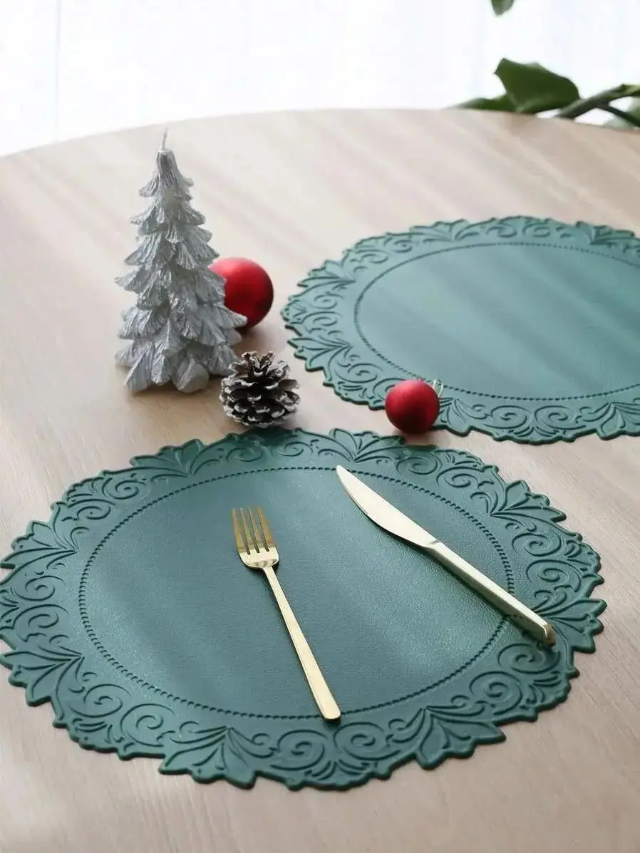 1/4/6PCS Green Christmas Placemats Shaped Faux Leather Table Mats Pad Kitchen Accessories Outdoor Indoor Round Place Mat Nordic