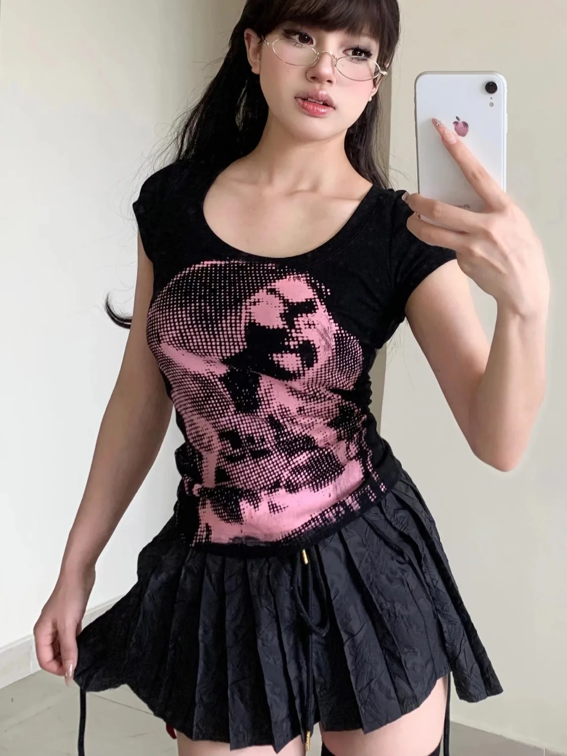 

Cotton vintage big wave beauty print retro Y2K millennium spicy girl slim fit and slimming short sleeved round neck versatile t