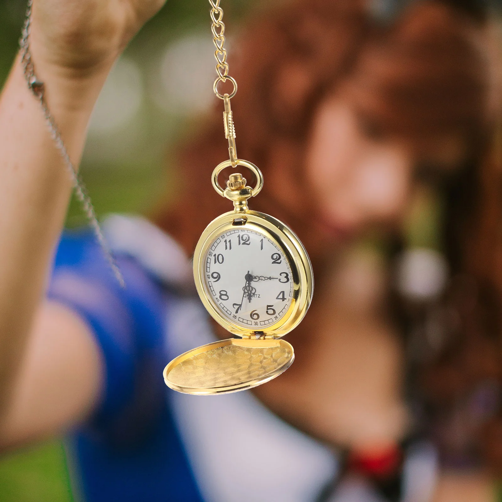 Reloj de bolsillo colgante colgante Retro movimiento de cuarzo collar aleación accesorios de ropa el regalo