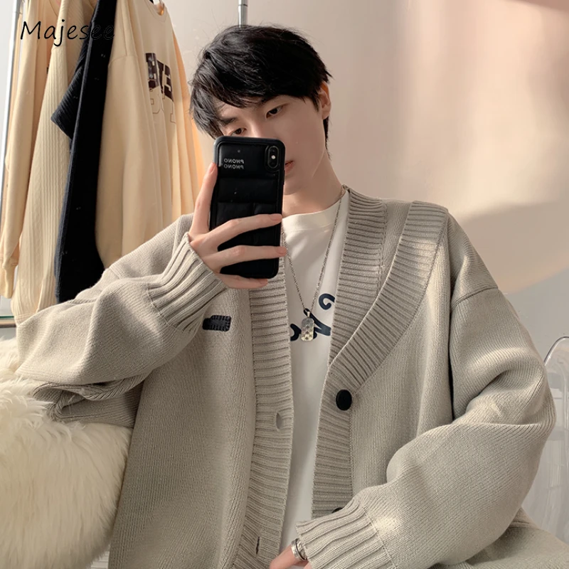 Cardigans Men High Street Fake Two Piece Popular Autumn Winter V-neck Loose Solid Color American Style Teenagers Simple Youthful