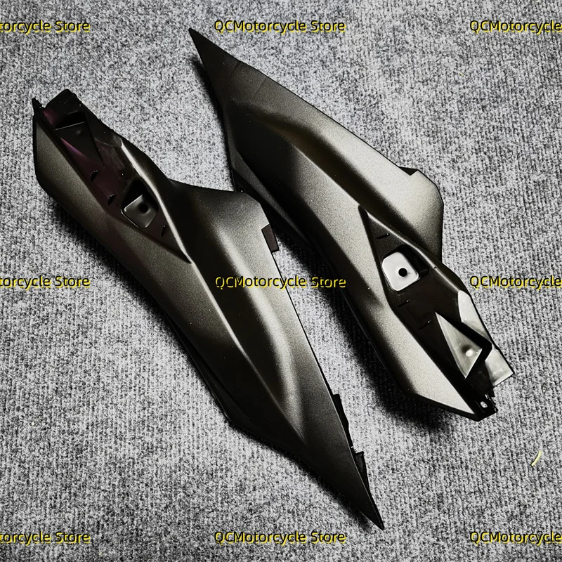 Motorcycle Rear Tail Inner Side Panels Motorcycle Fairing Kit Fit For Yamaha YZF-R7 YZFR7 YZF R7 2022 2023 2024