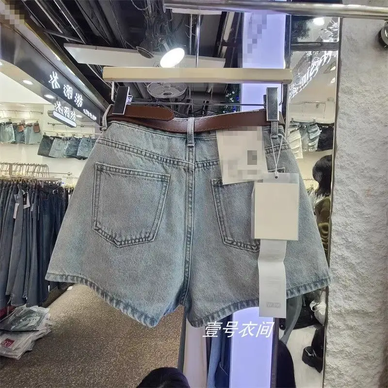Retro Denim Shorts for Women 2025 European New Style Design Big Pocket Hotties Small A-line Wide-leg Hot Pants