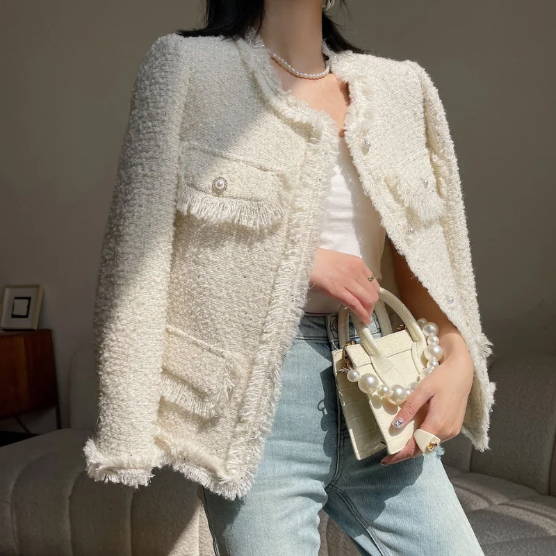 

French Small Fragrance White Temperament Tassel Short Coat Autumn New Women Long Sleeve Round Neck Tweed Casual Lady Jacket