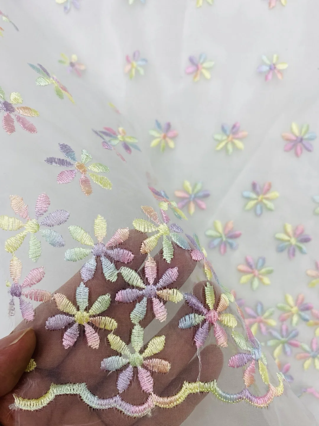 Refreshing Summer Sweetheart Style, Rainbow-Colored, bilateral, Embroidered Lace