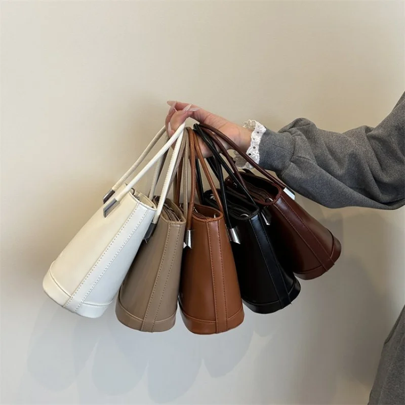 

Fashionable Luxury Brand Leather Women's Shoulder Bag Famous Designer Elegant Classic Delicate Craft Daily Bag​