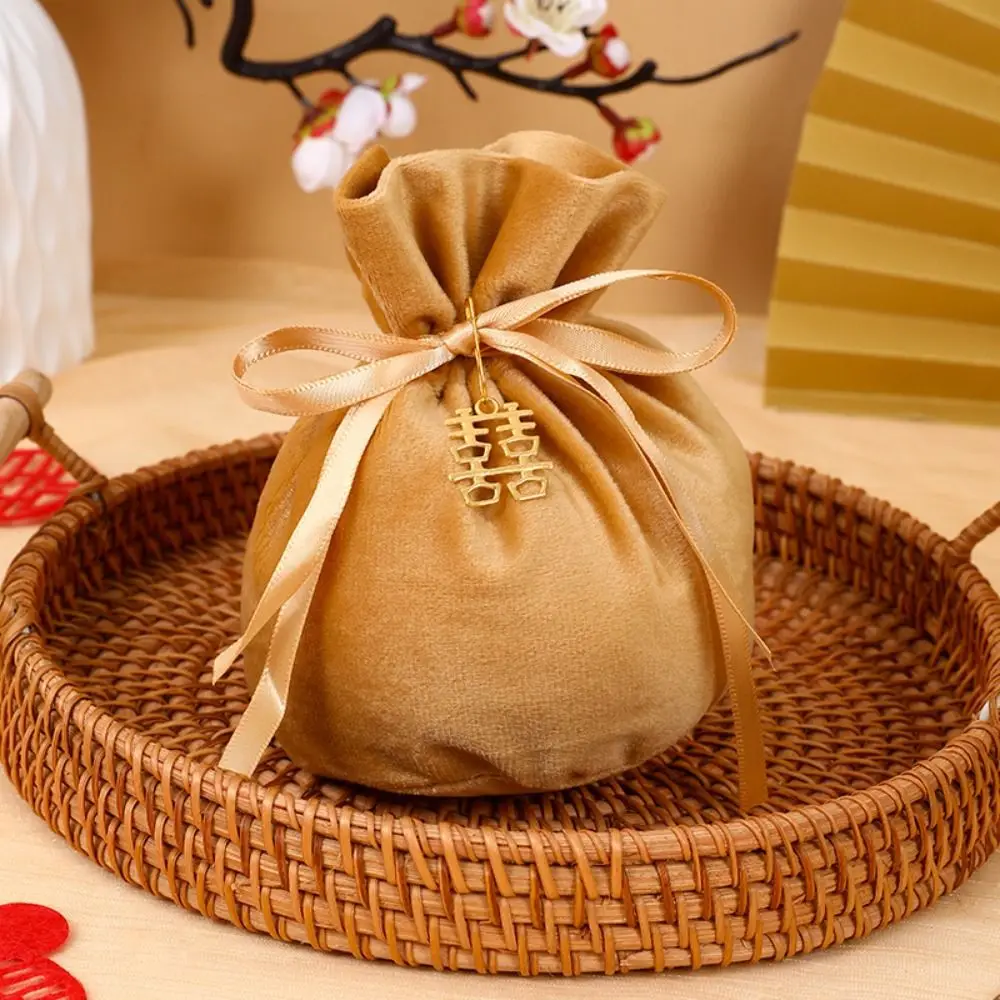 ジュエリーオーガナイザー 中国風巾着キャンディバッグ ベルベットタッセルフランネルギフトバッグ 伝統的な絶妙なウェディングギフトバッグ 結婚式用
