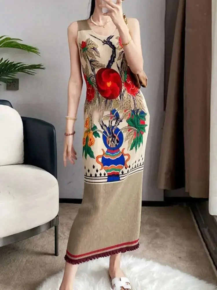 

Women's Fashion Vintage Miyake Design High-end Pleated Bottom Dress 2025 Summer New Sleeveless Round Neck Printed Casual Dress