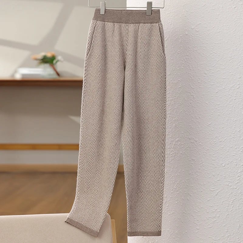 Slim-fit matching color elastic 100% Merino wool pants new cashmere warehouse women's warm bottom knit pants for autumnandwinter