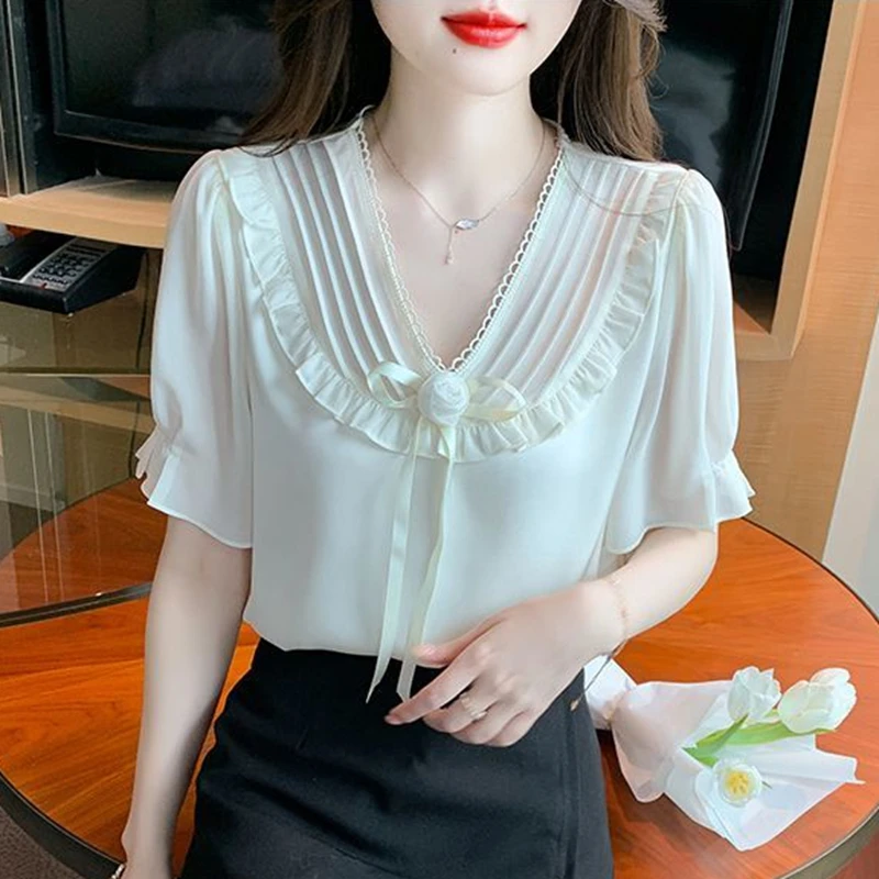 بلوزات صيفية نسائية غير رسمية 2025 بأكمام قصيرة موضة كورية Y2k ملابس ضيقة للمكتب للسيدات بلوزات وردية قمصان شيفون