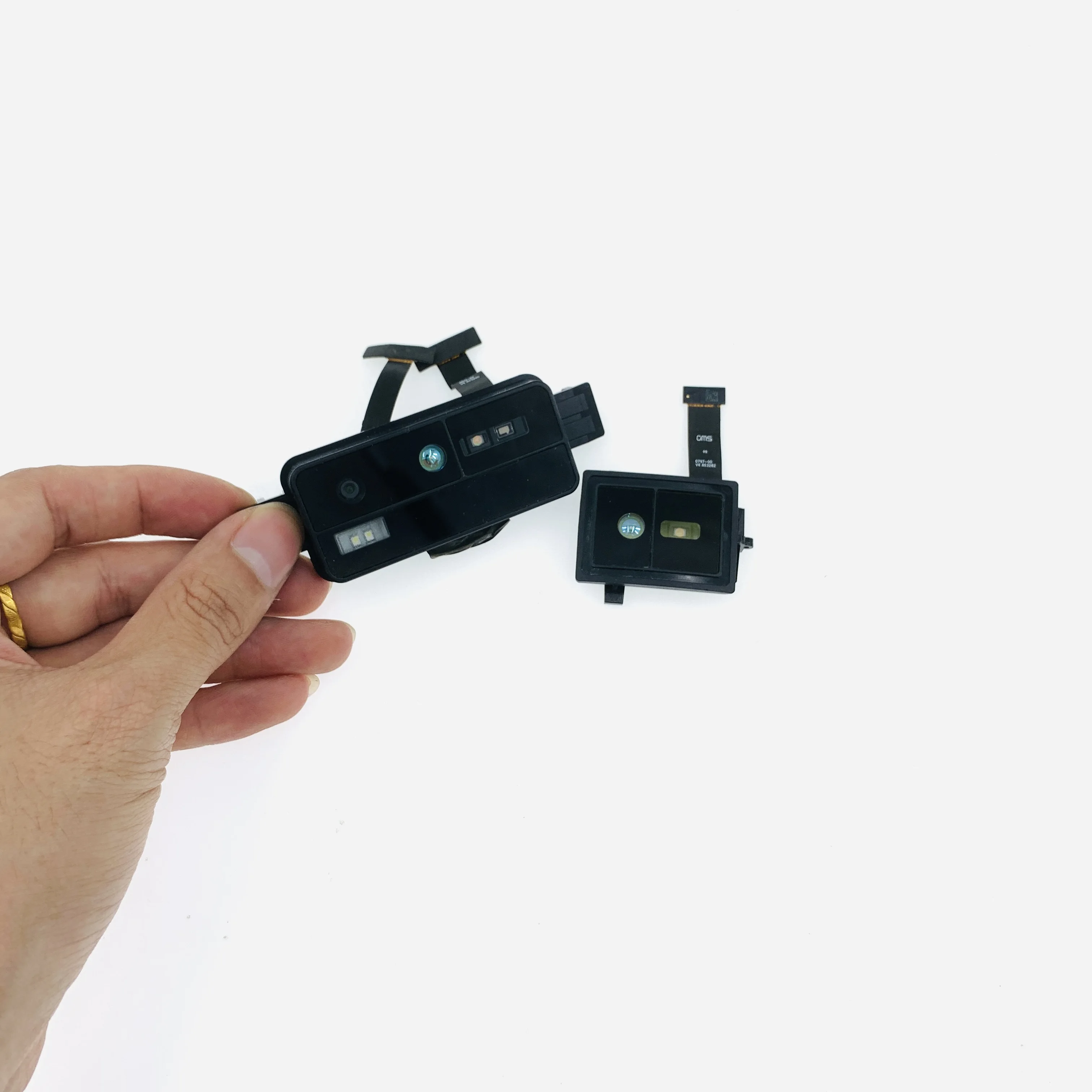 roborock-floor-sweeper-saros-20-saros-20-sonic-ai-motherboard-front-camera