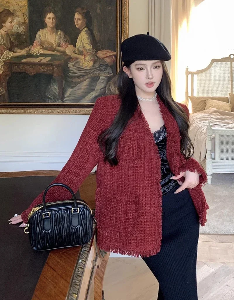 

Women's Tweed Quilted Coat with Padded Lined Warm Thermal Outwear Vintage Red Button Tassel V-Neck Long Sleeved Jackets Korean