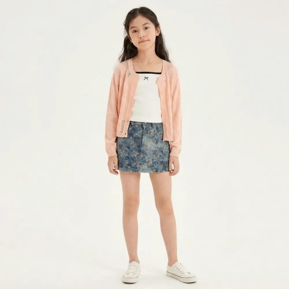 Ribbed Knit Girls Camisole Top Contrast Trim Bow Embroidery Cropped Vest Straight Hem Round Neckline Kids Tank Top Summer Wear