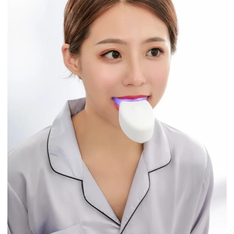 Portable cold light scrubber, ultrasonic scrubber, children's voice electric toothbrush