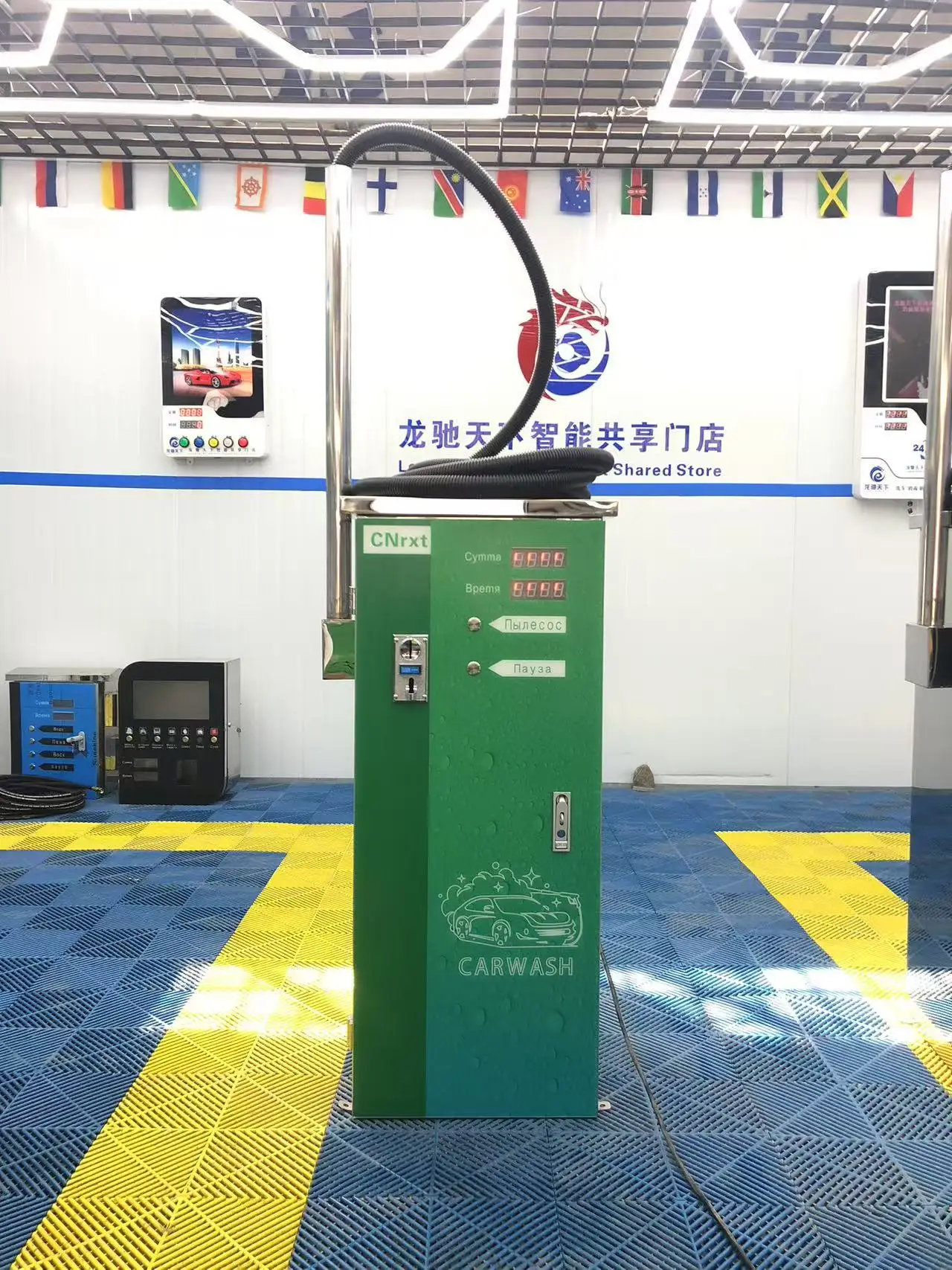 Intelligent Unmanned Operation Self Service Vacuum Cleaner Professional Car Vacuum Cleaner Supports Various Currencies Languages
