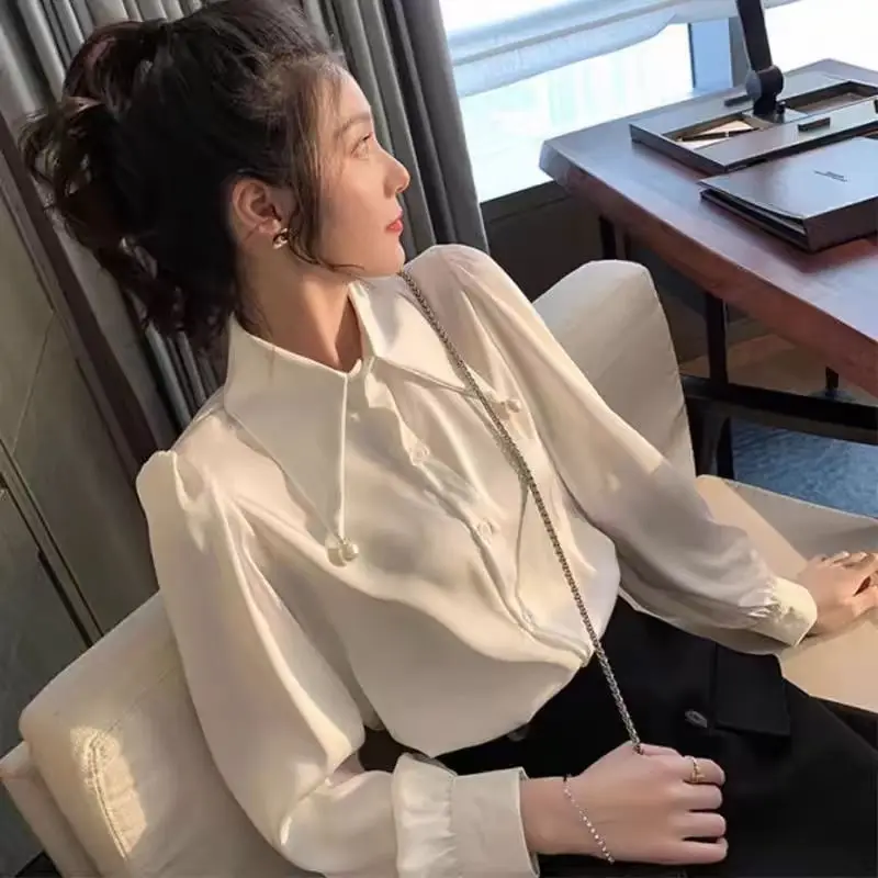 Spring Elegant Women Chiffon Shirts Beads Pointed Collar Office Lady Shirt Fashion Loose Long Sleeve Blouse Top Female Blusas