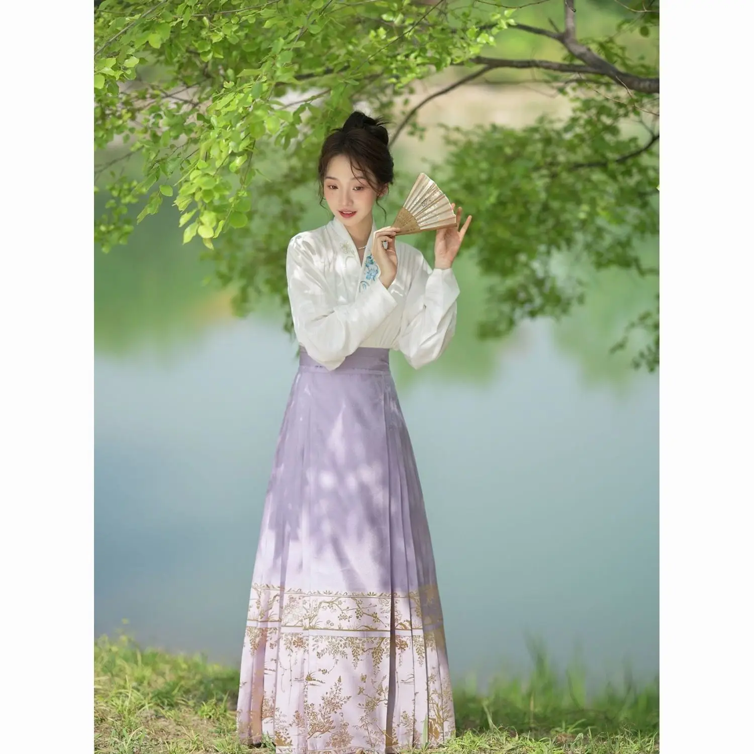 

‌ Оригинальный комплект Hanfu — стиль династии Мин с рукавами в виде самолета, элегантная китайская юбка, женская традиционная женская одежда